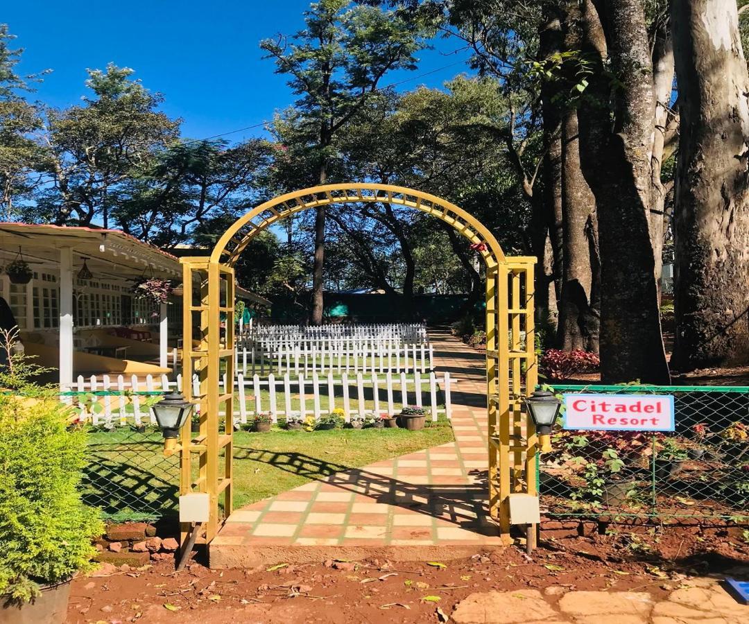 Citadel Resort Panchgani Extérieur photo