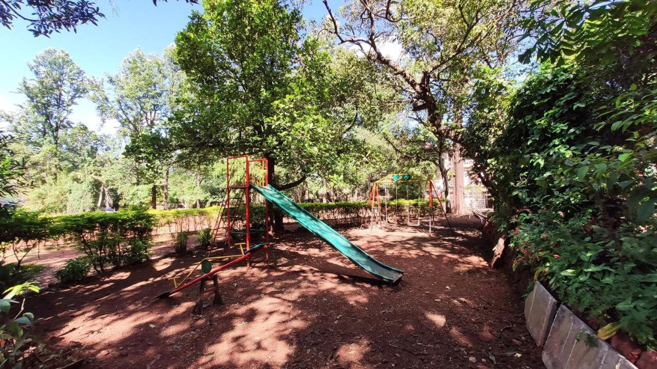 Citadel Resort Panchgani Extérieur photo